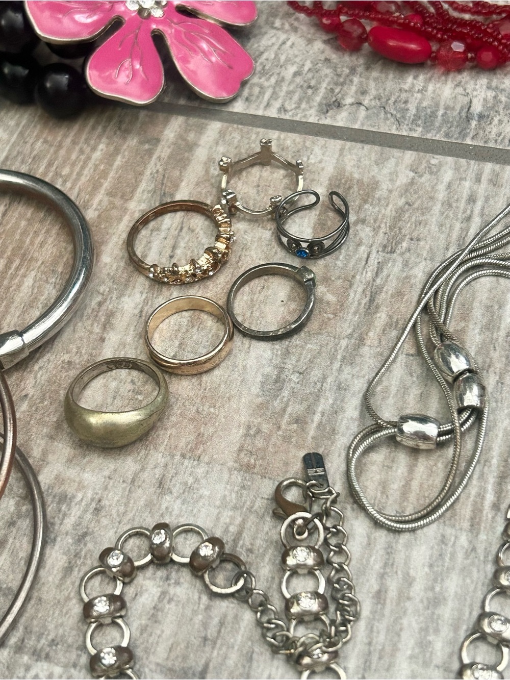 Craft/wearable jewelry lot 3lbs - Picture 7 of 15